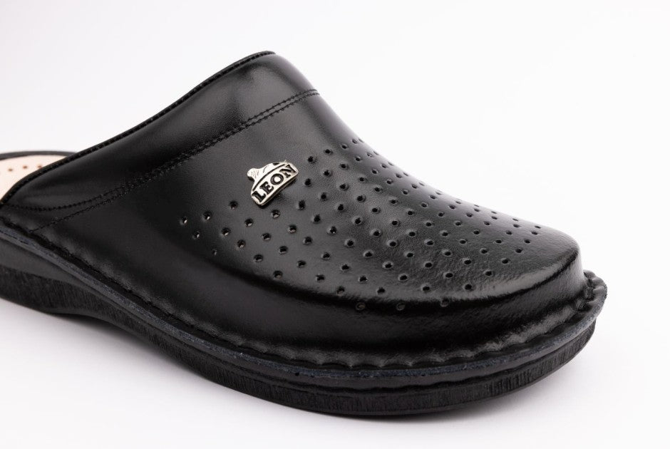 Женска Кломпа В200 Black