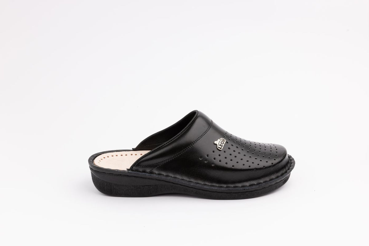 Машка Кломпа В200М Black